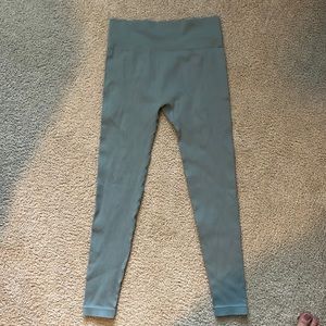 Stretchy leggings